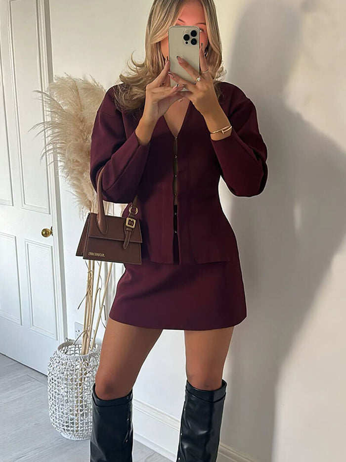 Set met ribgebreid vest en mini-rok