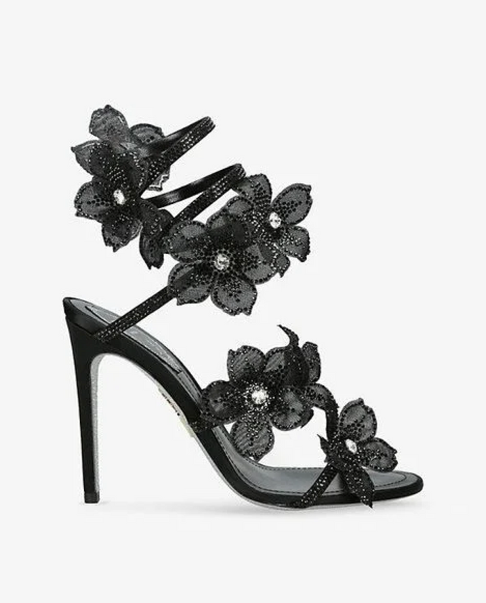 Stilettosandalen met gewikkelde strassbandjes en bloemdetail