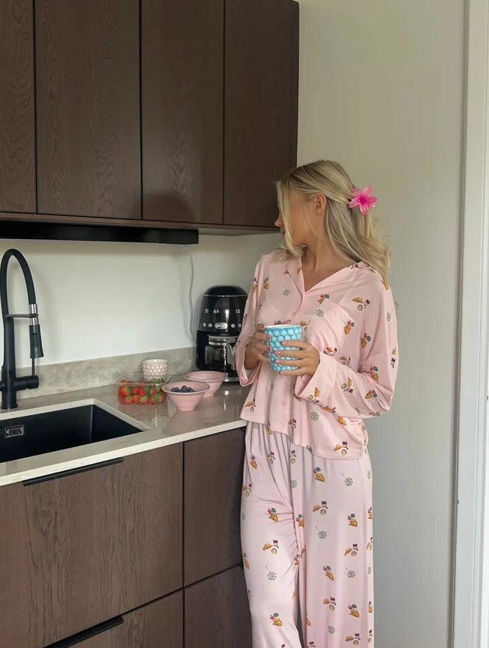 Pyjamaset met knoopsluiting en print