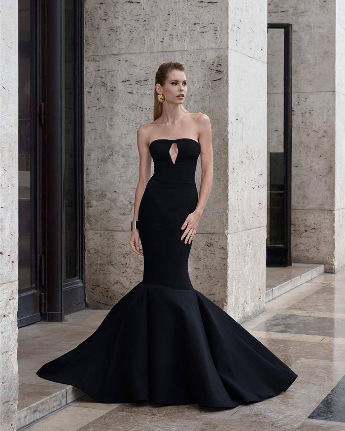 Strapless zeemeerminjurk in zwart
