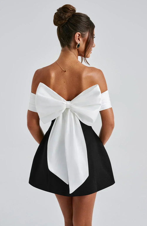Bardot mini-jurk met ballonrok